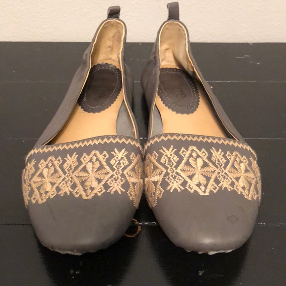 Anthropologie Latigo Boca Flats - Picture 2 of 8